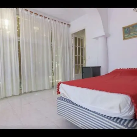 Private With Pool, 3 Bedrooms, 2 Bathrooms, Jacuzzi, Garage 2 Cars, Close Beach, Bbq * Marbella